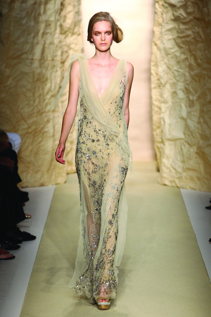 donna-karan-ss2011-38 donna-karan-ss2011-38