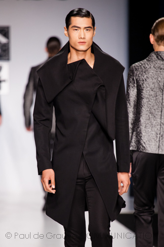 Jiwenbo - Spring Summer 2014 ph: D. Munegato / PdG Communication Jiwenbo - Spring Summer 2014 ph: D. Munegato / PdG Communication
