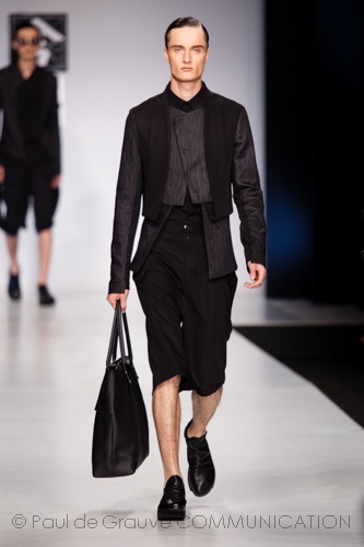 Jiwenbo - Spring Summer 2014 ph: D. Munegato / PdG Communication Jiwenbo - Spring Summer 2014 ph: D. Munegato / PdG Communication