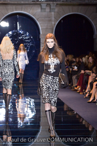 VERSACE VERSACE