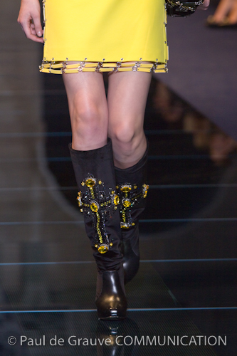 VERSACE VERSACE