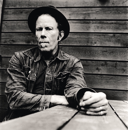 Tom Waits, @Anton Corbijn Tom Waits, @Anton Corbijn