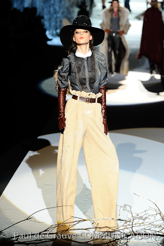 DSQUARED FALL/WINTER 2011-12 DSQUARED FALL/WINTER 2011-12