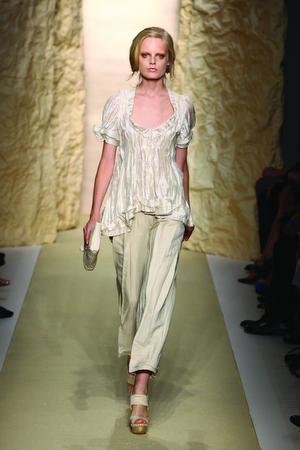 donna-karan-ss2011-13 donna-karan-ss2011-13