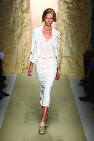 donna-karan-ss2011-14 donna-karan-ss2011-14