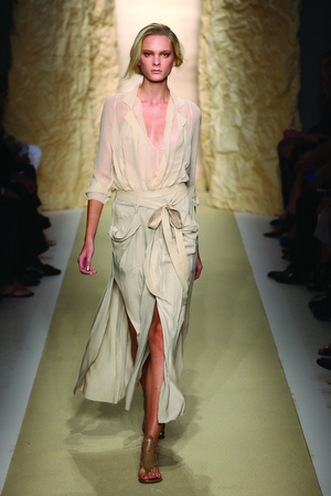 donna-karan-ss2011-16 donna-karan-ss2011-16