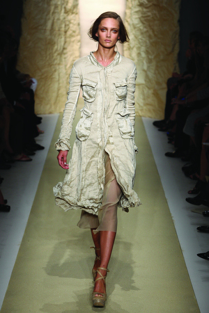 donna-karan-ss2011-7 donna-karan-ss2011-7