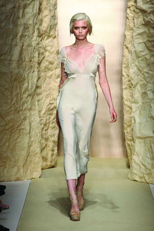 donna-karan-ss2011-8 donna-karan-ss2011-8