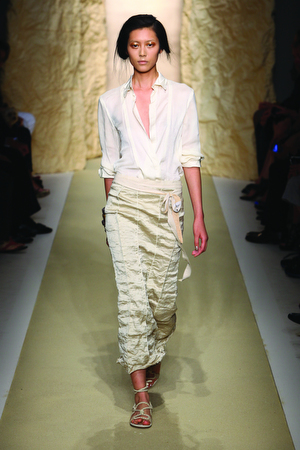donna-karan-ss2011-20 donna-karan-ss2011-20