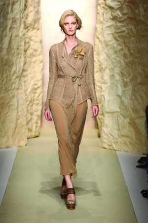 donna-karan-ss2011-27 donna-karan-ss2011-27