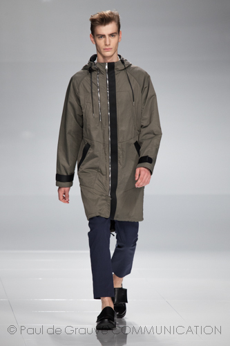 Iceberg - Spring Summer 2014 ph: D. Munegato / PdG Communication Iceberg - Spring Summer 2014 ph: D. Munegato / PdG Communication