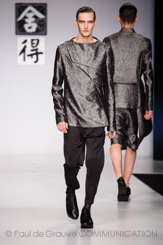 Jiwenbo - Spring Summer 2014 ph: D. Munegato / PdG Communication Jiwenbo - Spring Summer 2014 ph: D. Munegato / PdG Communication