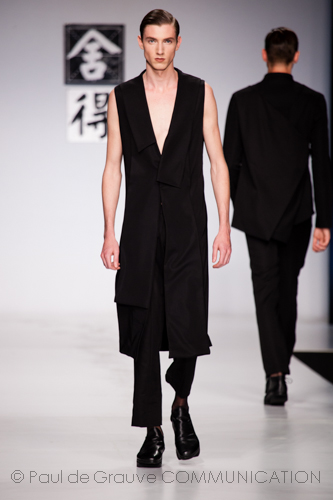 Jiwenbo - Spring Summer 2014 ph: D. Munegato / PdG Communication Jiwenbo - Spring Summer 2014 ph: D. Munegato / PdG Communication