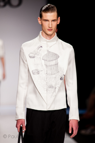 Jiwenbo - Spring Summer 2014 ph: D. Munegato / PdG Communication Jiwenbo - Spring Summer 2014 ph: D. Munegato / PdG Communication