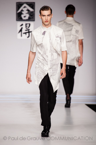 Jiwenbo - Spring Summer 2014 ph: D. Munegato / PdG Communication Jiwenbo - Spring Summer 2014 ph: D. Munegato / PdG Communication