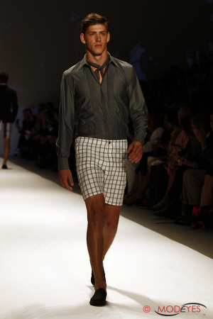 perry-ellis-ss2011-45 perry-ellis-ss2011-45