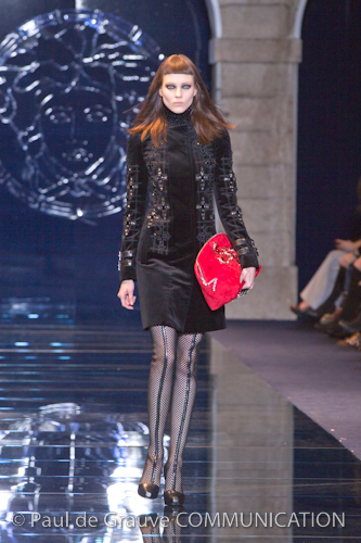 VERSACE VERSACE