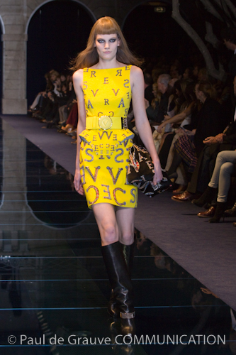 VERSACE VERSACE