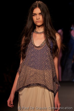 vivienne-tam-ss2011-29 vivienne-tam-ss2011-29