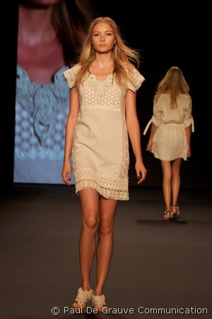 vivienne-tam-ss2011-3 vivienne-tam-ss2011-3