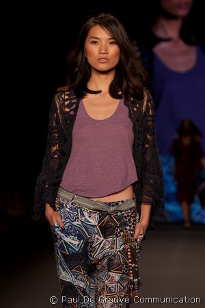 vivienne-tam-ss2011-35 vivienne-tam-ss2011-35