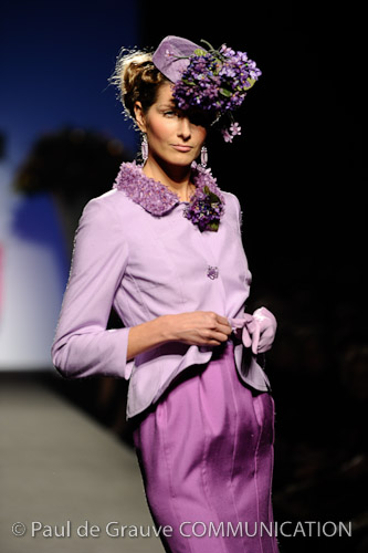Alta Moda : Per Raffaella Curiel le donne sono in fiore
