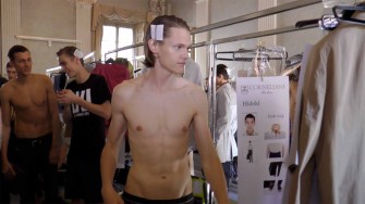 Anticonformista ma chic: l’uomo Corneliani per la prossima estate 2016