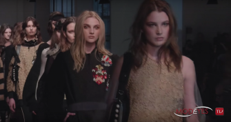 La moderna Dorothy di Les Copains, per l’autunno/inverno 2017-18